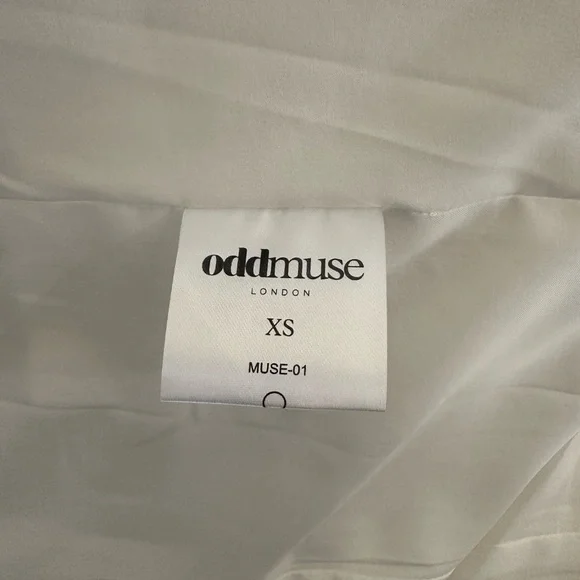 Odd Muse Elegant White Belt Blazer - Picture 4 of 8